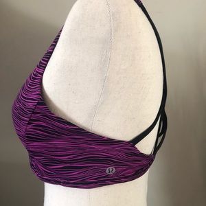Lululemon strappy sports bra- Sz 10